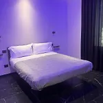 Punto Zero Lux Il Primo Boutique Concept A * Reggio Emilia