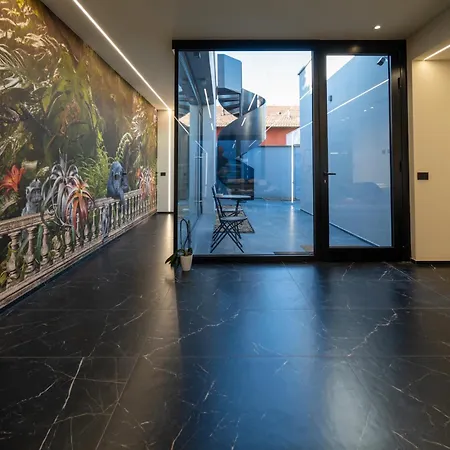 Punto Zero Lux Il Primo Boutique Concept A * レッジョ・エミリア