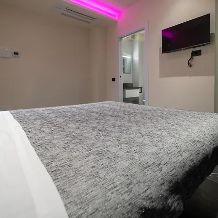 Punto Zero Lux Il Primo Boutique Concept A *