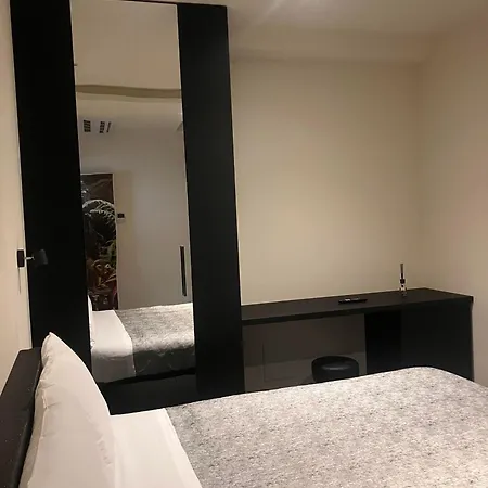 Punto Zero Lux Il Primo Boutique Concept A *